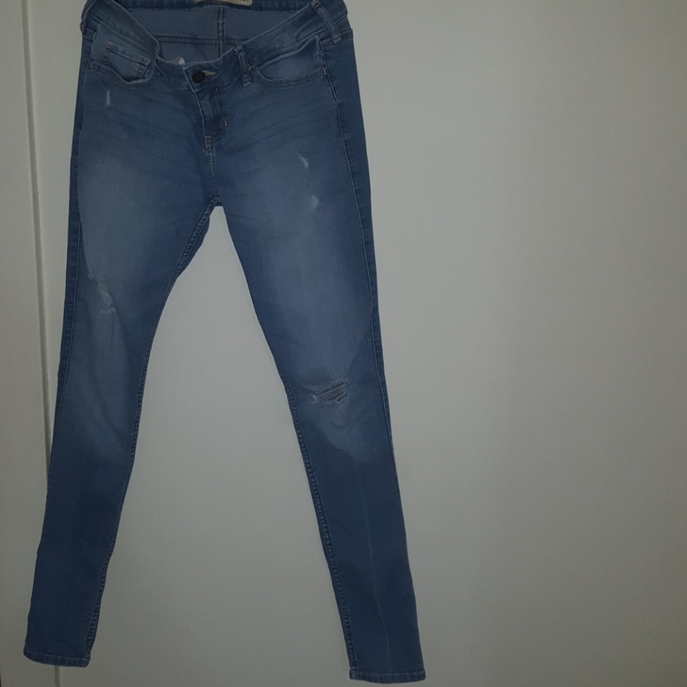 Light wash hollister jeans